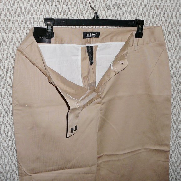 Kenneth Cole Capri Cropped Pants Women's 12 NWT Beige Khaki - Picture 4 of 9